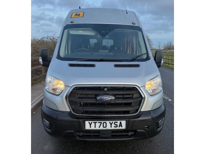 Ford Transit 2.0 460 EcoBlue Leader Minibus Double Cab 5dr Diesel Manual RWD L4 H3 Euro 6 (s/s) (17 Seat, DRW) - U45