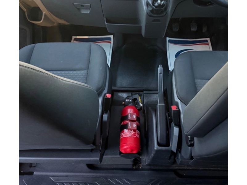 Ford Transit 2.0 460 EcoBlue Leader Minibus Double Cab 5dr Diesel Manual RWD L4 H3 Euro 6 (s/s) (17 Seat, DRW) - U45