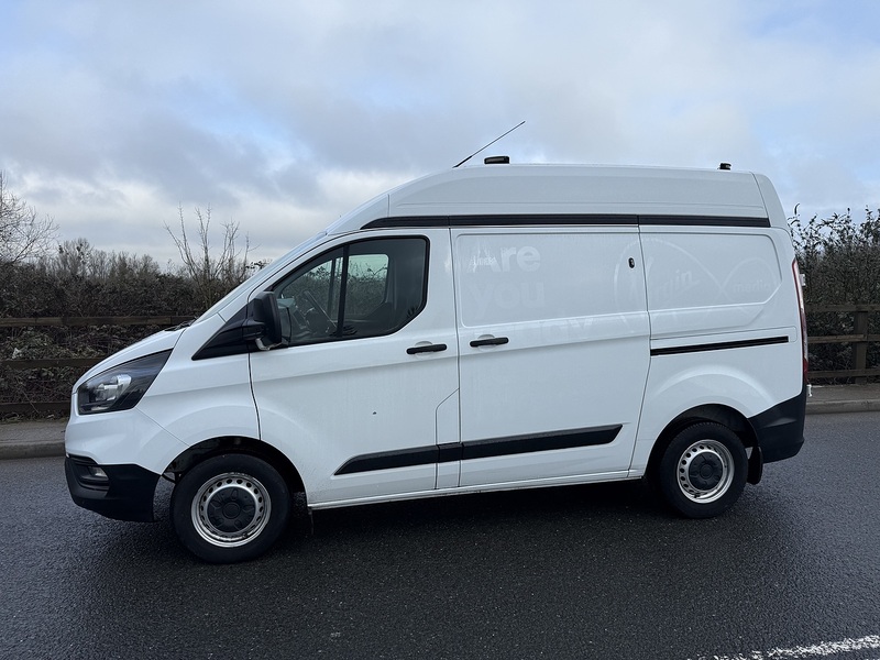 Ford Transit Custom 2.0 300 EcoBlue Panel Van 5dr Diesel Manual L1 H2 Euro 6 (105 ps) - U55