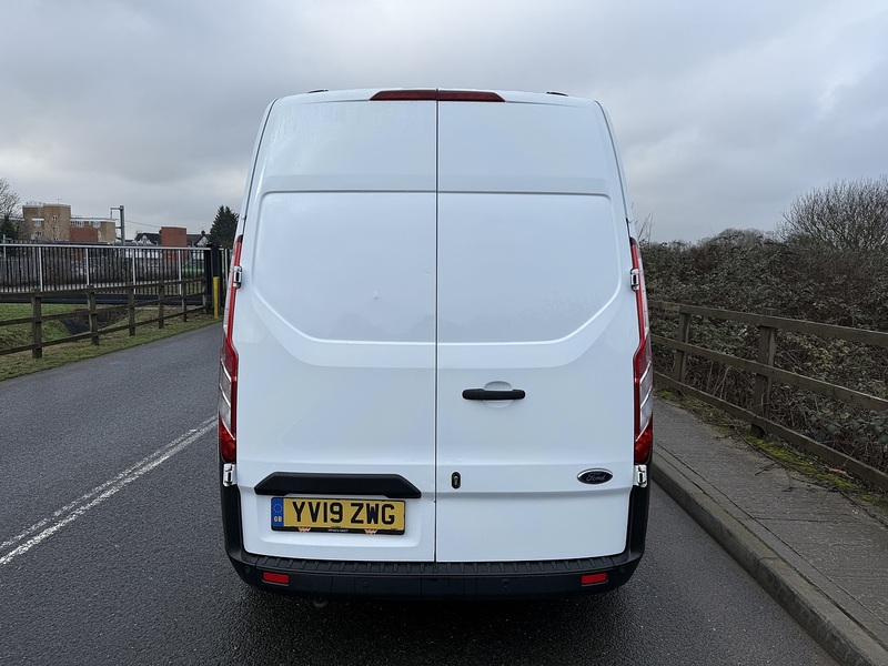 Ford Transit Custom 2.0 300 EcoBlue Panel Van 5dr Diesel Manual L1 H2 Euro 6 (105 ps) - U55