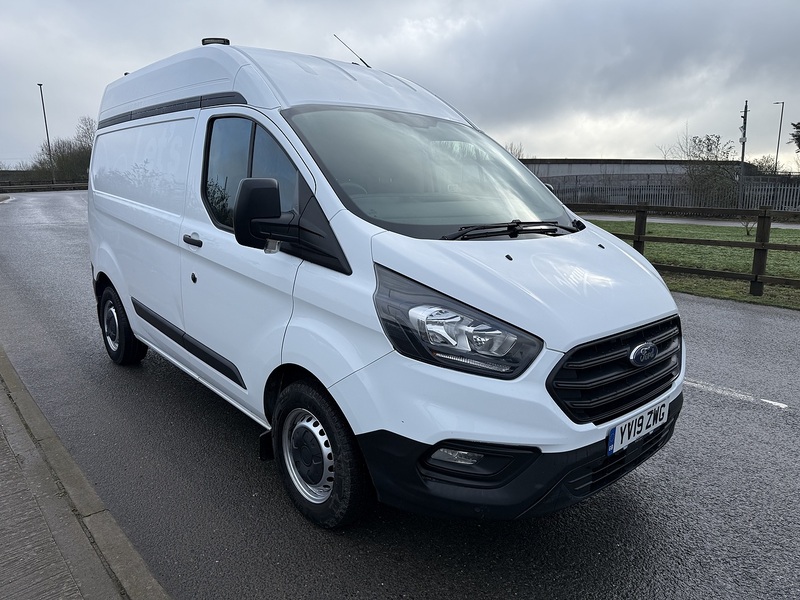 Ford Transit Custom 2.0 300 EcoBlue Panel Van 5dr Diesel Manual L1 H2 Euro 6 (105 ps) - U55