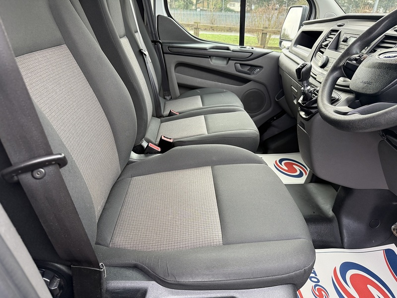 Ford Transit Custom 2.0 300 EcoBlue Panel Van 5dr Diesel Manual L1 H2 Euro 6 (105 ps) - U55