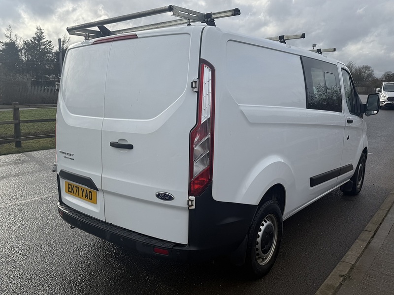 Ford Transit Custom 2.0 320 EcoBlue Leader Crew Van Double Cab 5dr Diesel Manual L2 H1 Euro 6 (s/s) (130 ps) - U63