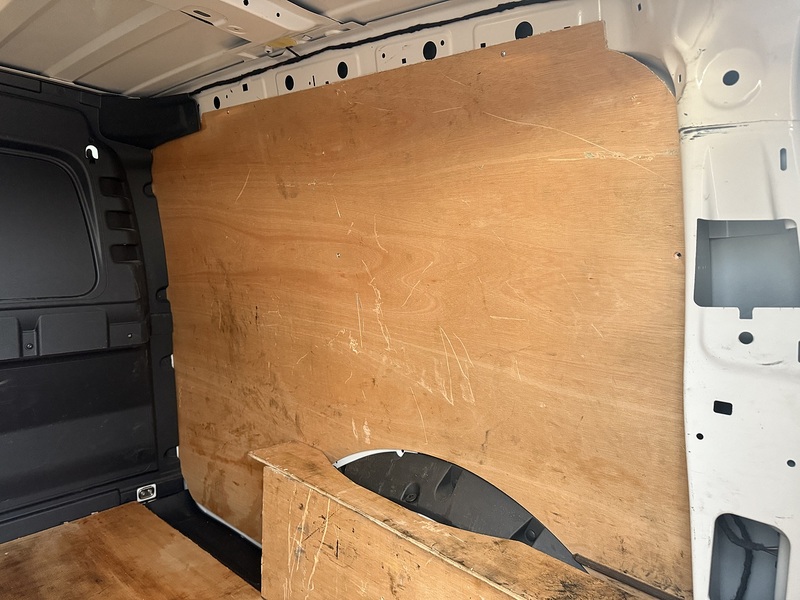 Volkswagen Caddy 2.0 TDI C20 Commerce Panel Van 5dr Diesel Manual SWB Euro 6 (s/s) (102 ps) - U66