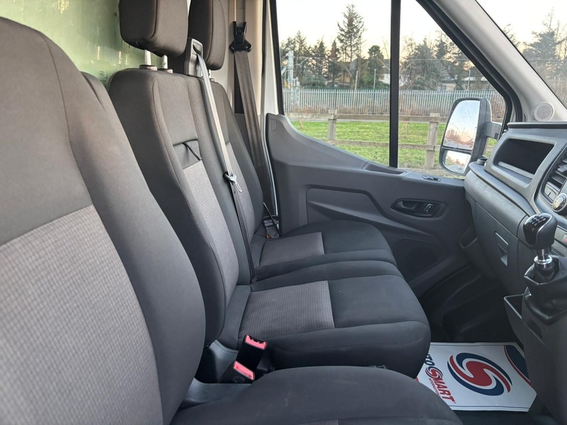 Ford Transit 2.0 350 EcoBlue HD Leader Luton Van 2dr Diesel Manual RWD L4 Euro 6 (s/s) (130 ps) - U68