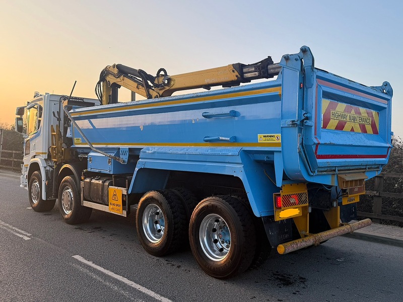 Scania P410 XT TIPPER GRAB 8X4  - U79