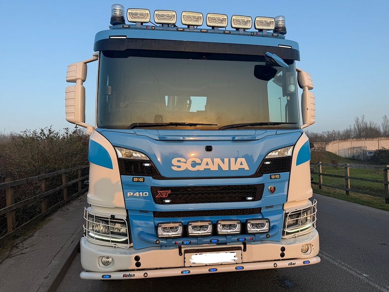 Scania P410 XT TIPPER GRAB 8X4  - U79