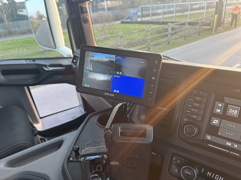 Scania P410 XT TIPPER GRAB 8X4  - U79