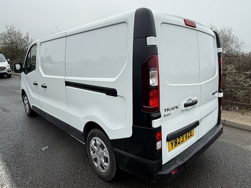 Renault Trafic 2.0 dCi Blue LL30 Start Panel Van 5dr Diesel Manual L2 H1 Euro 6 (s/s) (130 ps) - U81