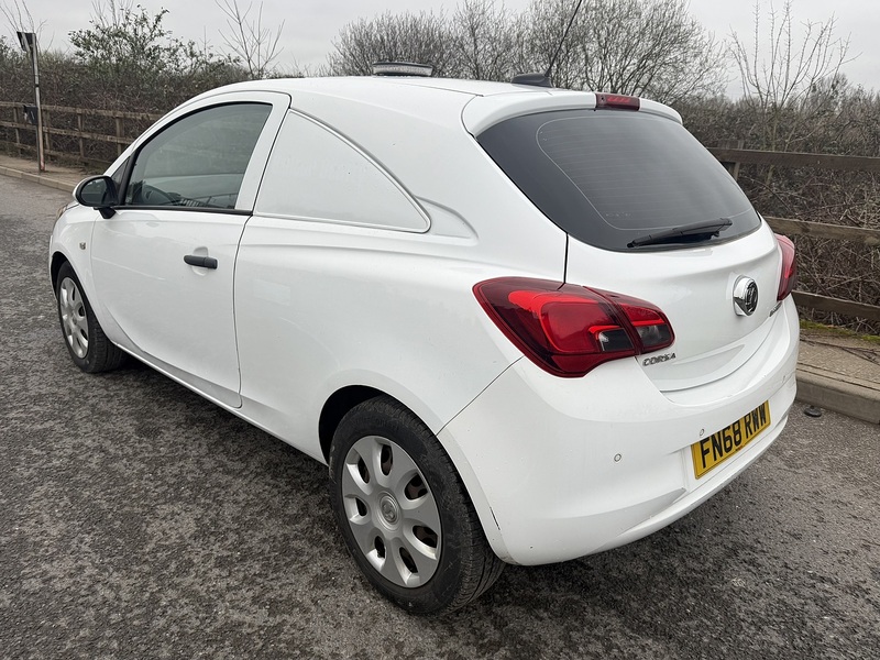 Vauxhall Corsa Van 1.3 CDTi ecoFLEX Car Derived Van 3dr Diesel Manual FWD L1 H1 (s/s) Start/Stop (94 g/km, 94 bhp) - U83