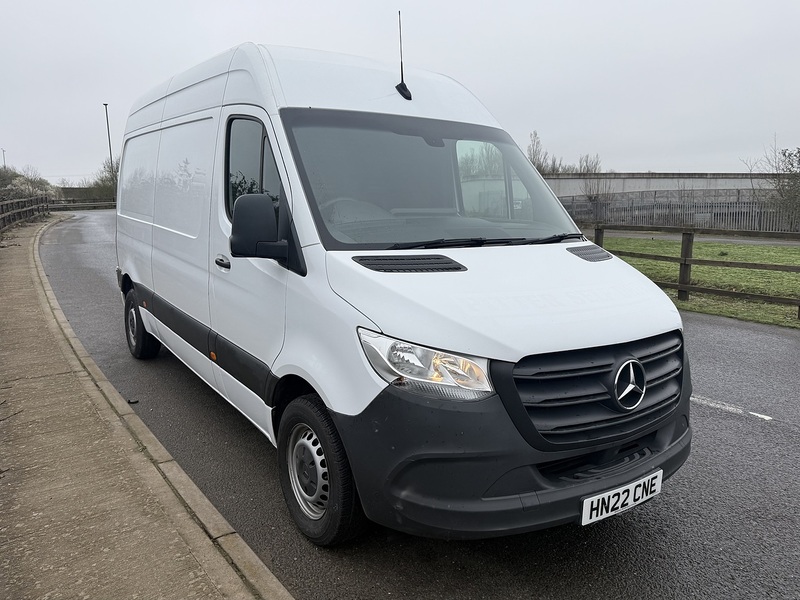 Mercedes-Benz Sprinter 2.0 315 CDI Premium Panel Van 5dr Diesel Manual FWD L2 H2 Euro 6 (s/s) (150 ps) - U85