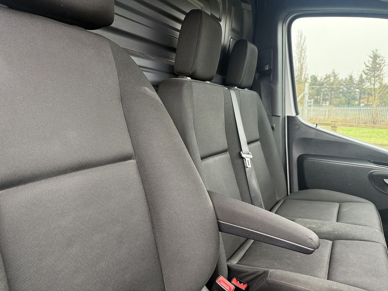 Mercedes-Benz Sprinter 2.0 315 CDI Premium Panel Van 5dr Diesel Manual FWD L2 H2 Euro 6 (s/s) (150 ps) - U85