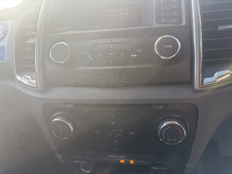 Ford Ranger 2.2 TDCi XLT Pickup Double Cab 4dr Diesel Manual 4WD Euro 5 (s/s) (Eco Axle) (160 ps) - U93