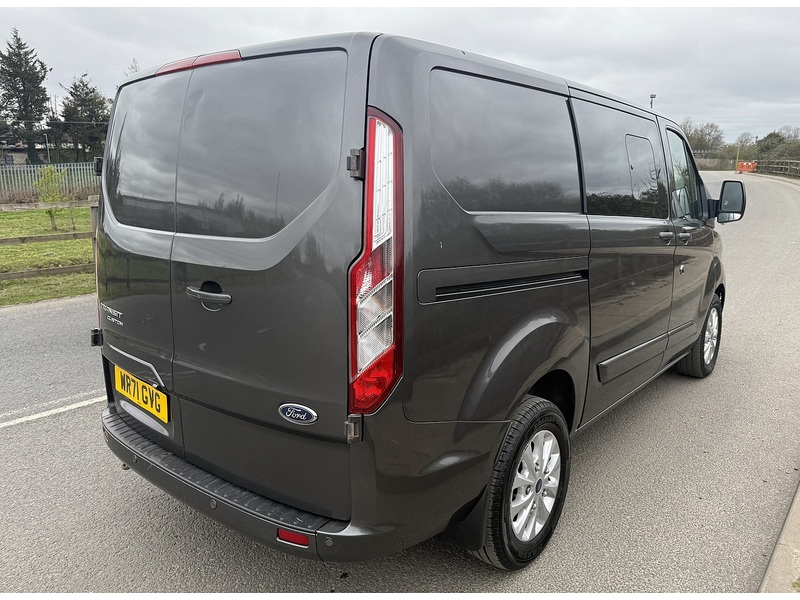 Ford Transit Custom 2.0 320 EcoBlue Limited Crew Van Double Cab 5dr Diesel Auto L1 H1 Euro 6 (s/s) (185 ps) - U95