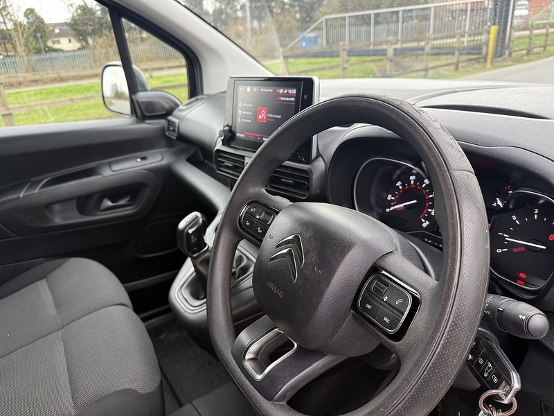 Citroen Berlingo 1.5 BlueHDi 1000 Driver M Panel Van 5dr Diesel Manual SWB Euro 6 (s/s) (100 ps) - U98