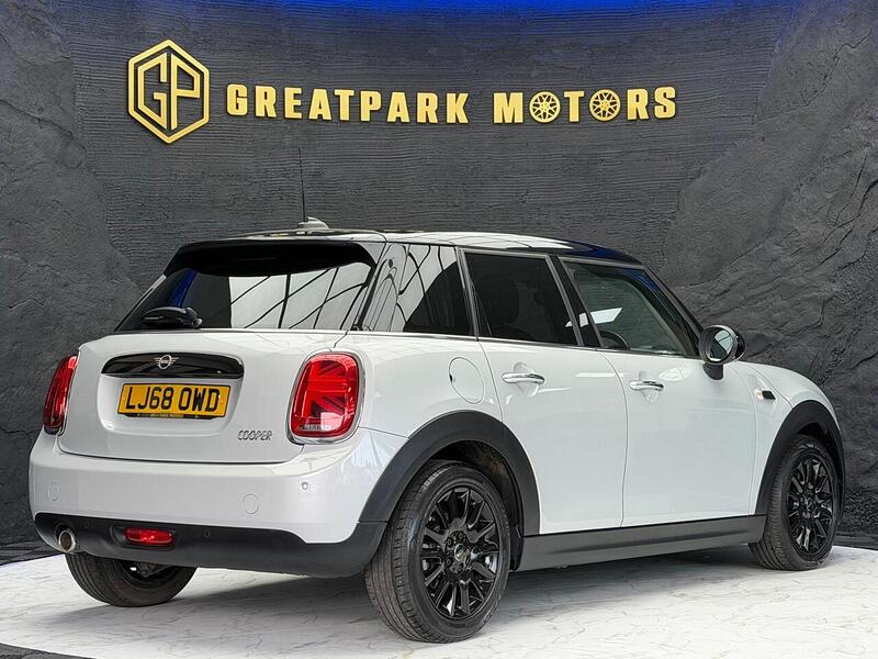 MINI Hatch 1.5 Cooper Euro 6 (s/s) 5dr - U103
