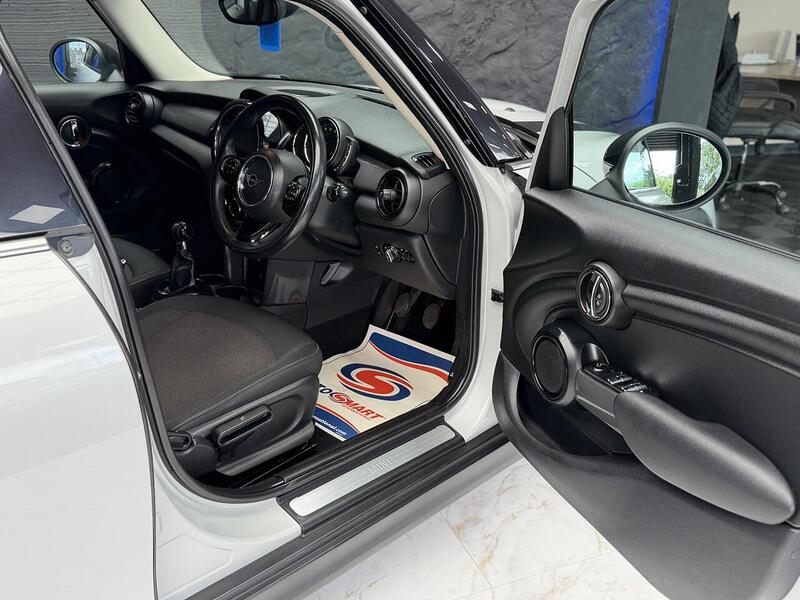 MINI Hatch 1.5 Cooper Euro 6 (s/s) 5dr - U103