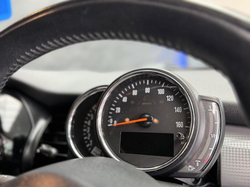 MINI Hatch 1.5 Cooper Euro 6 (s/s) 5dr - U103