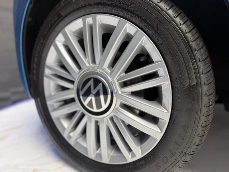 Volkswagen up! 1.0 Move up! Euro 6 (s/s) 5dr - U112