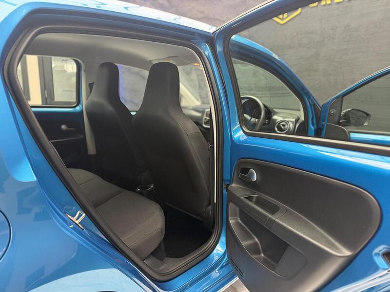 Volkswagen up! 1.0 Move up! Euro 6 (s/s) 5dr - U112