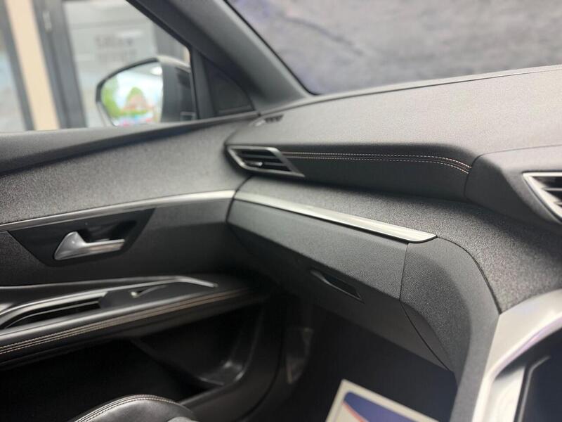 Peugeot 3008 1.2 PureTech GT Line Euro 6 (s/s) 5dr - U116