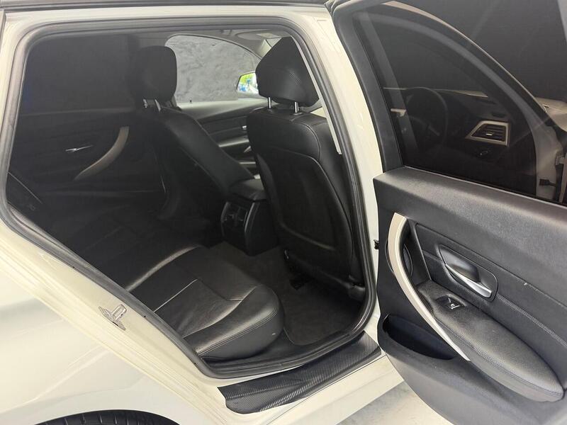 BMW 3 Series 2.0 320d ED Plus Touring Auto Euro 6 (s/s) 5dr - U119