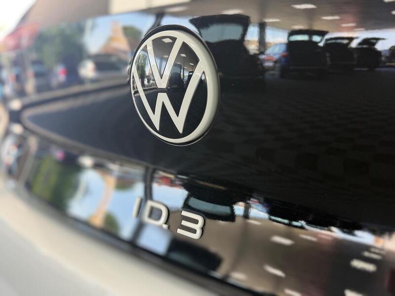 Volkswagen ID.3 Pro 58kWh Business Auto 5dr - U122