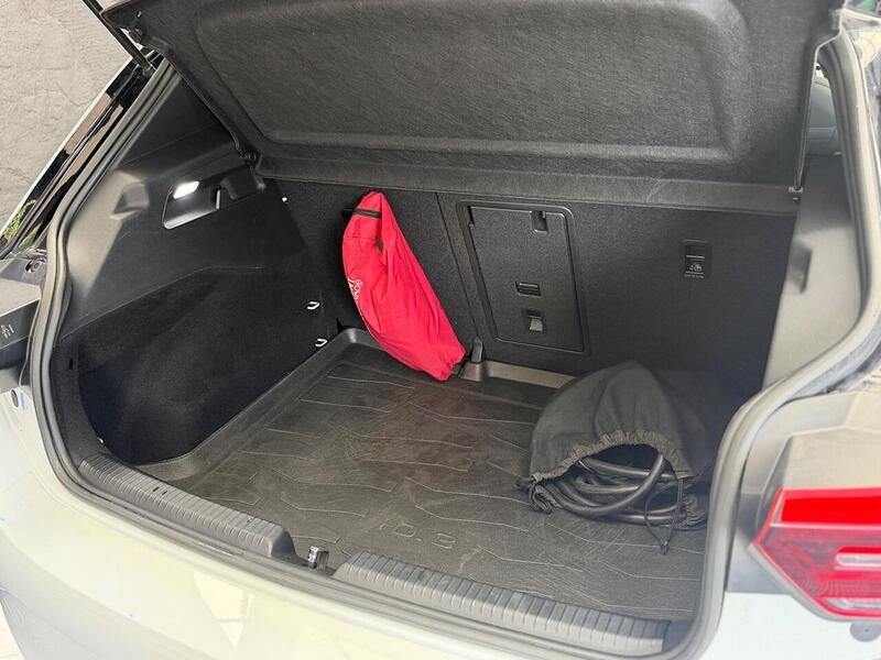 Volkswagen ID.3 Pro 58kWh Business Auto 5dr - U122