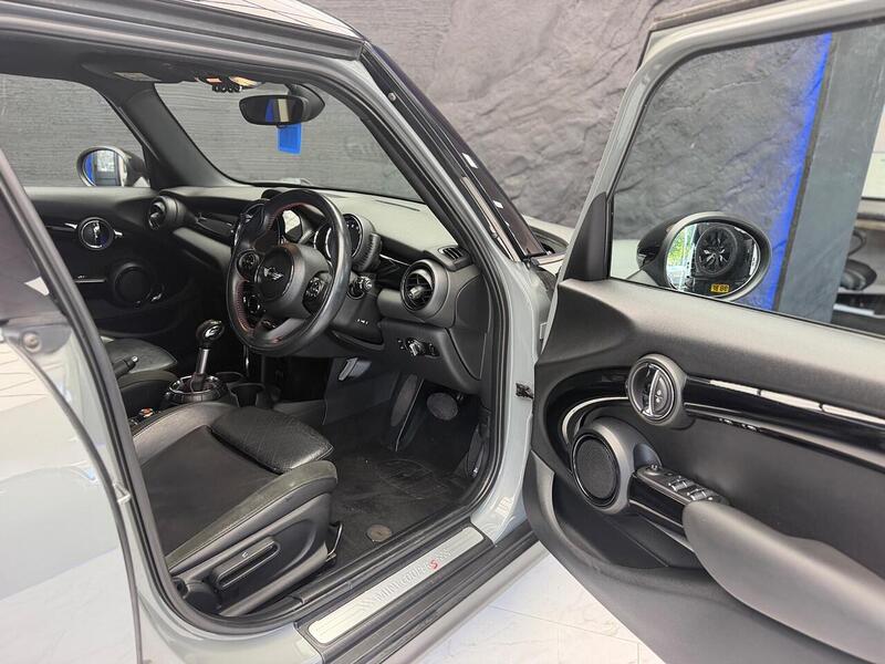 MINI Hatch 2.0 Cooper S Auto Euro 6 (s/s) 5dr - U125