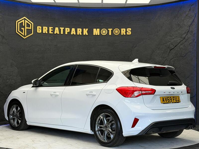 Ford Focus 1.0T EcoBoost ST-Line Euro 6 (s/s) 5dr - U128