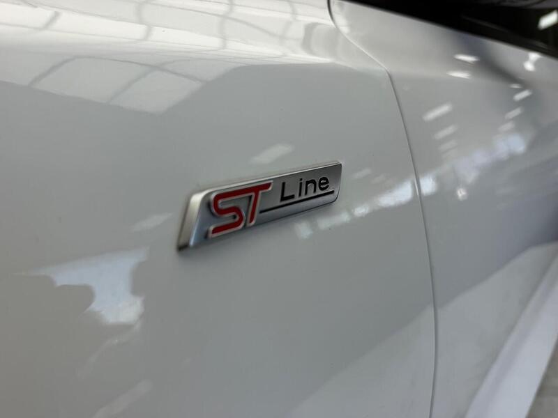 Ford Focus 1.0T EcoBoost ST-Line Euro 6 (s/s) 5dr - U128