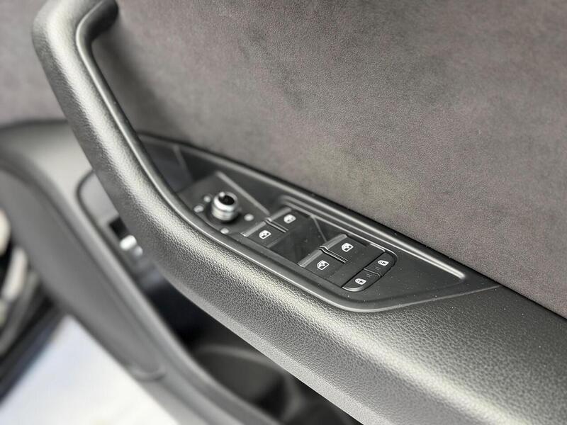 Audi A4 A4 Black Edition Saloon 1 Automatic Diesel - U134
