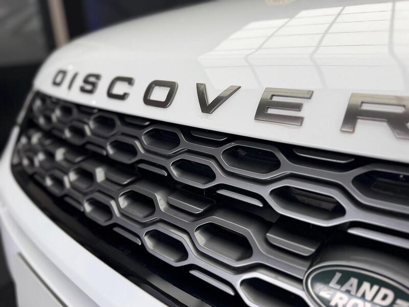 Land Rover Discovery Sport 1.5 P300e 12.2kWh R-Dynamic S Auto 4WD Euro 6 (s/s) 5dr - U136