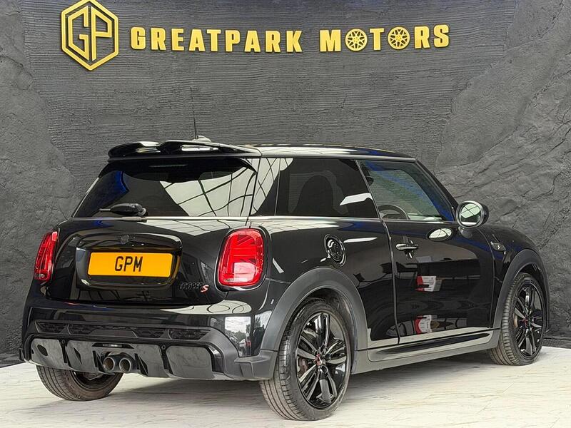 MINI Hatch 2.0 Cooper S Sport Steptronic Euro 6 (s/s) 3dr - U146