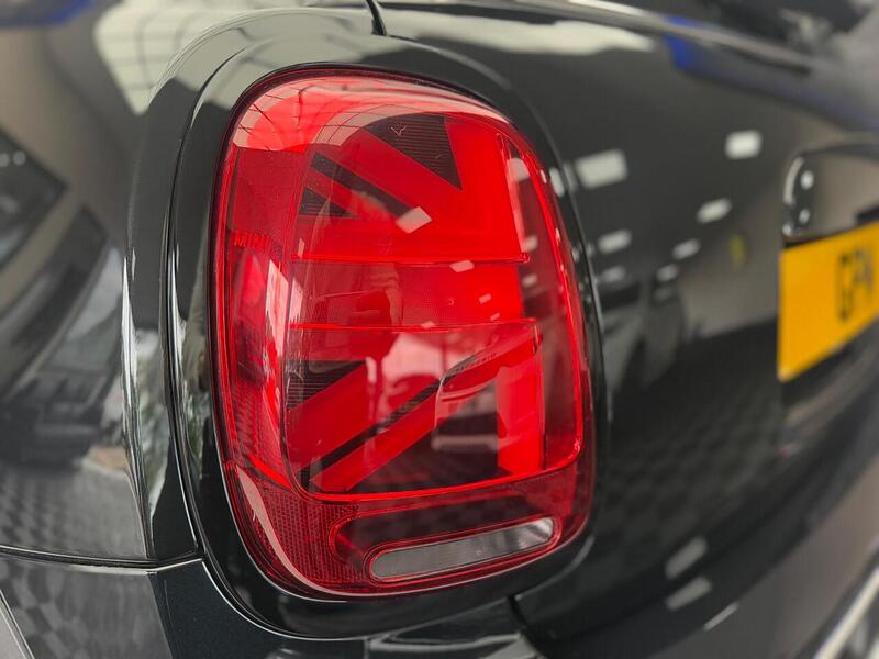 MINI Hatch 2.0 Cooper S Sport Steptronic Euro 6 (s/s) 3dr - U146