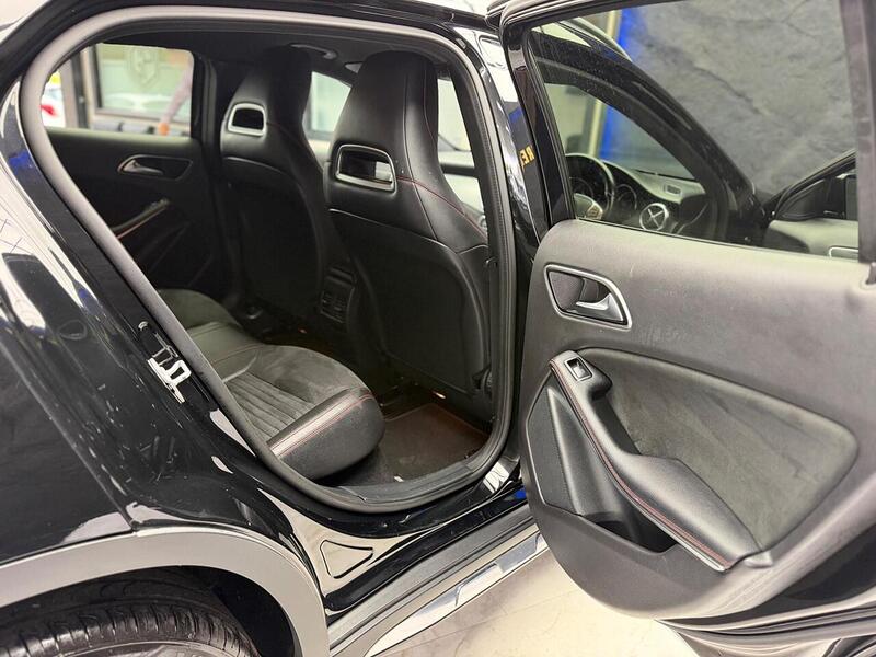 Mercedes-Benz GLA 2.1 GLA200d AMG Line Euro 6 (s/s) 5dr - U148