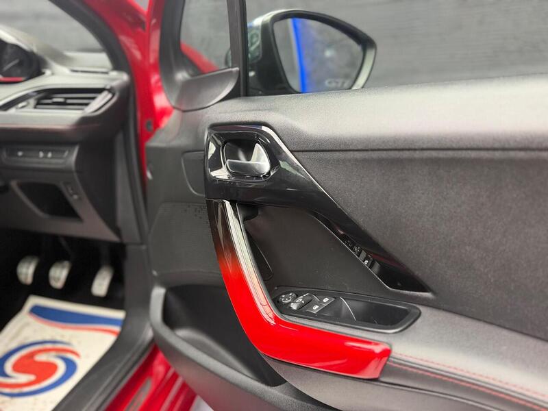 Peugeot 208 1.6 THP GTi Euro 5 3dr - U173