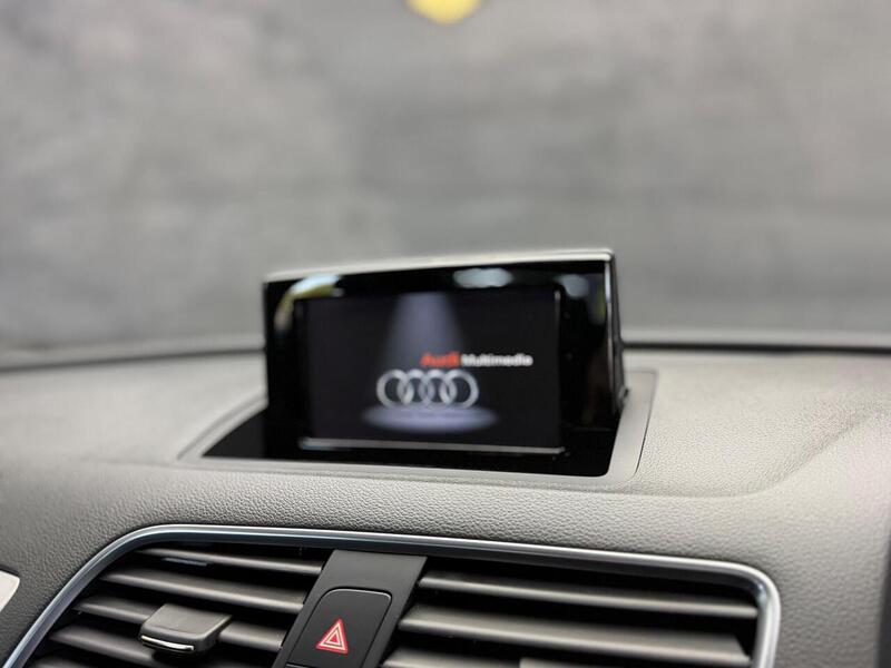 Audi Q3 1.4 TFSI CoD S line Edition Euro 6 (s/s) 5dr - U179