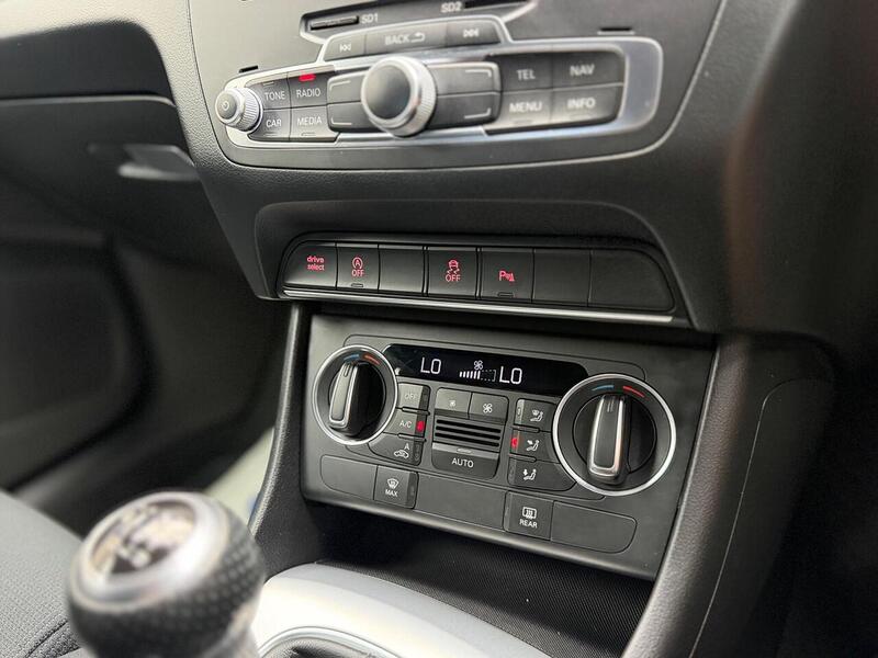 Audi Q3 1.4 TFSI CoD S line Edition Euro 6 (s/s) 5dr - U179