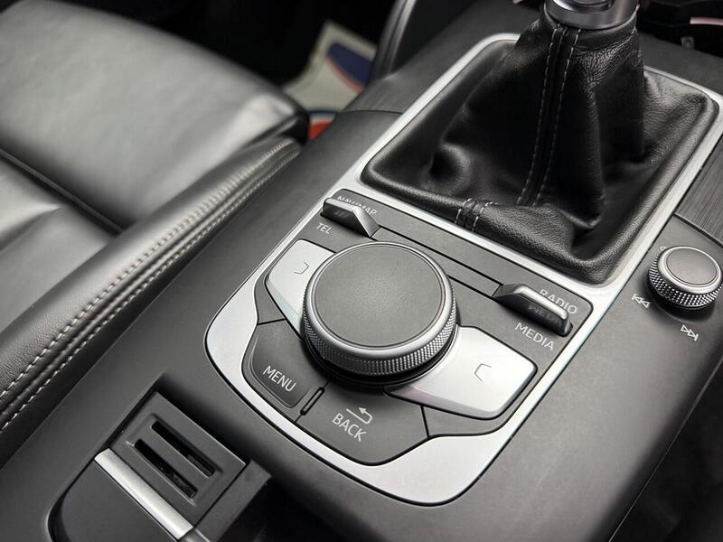 Audi S3 2.0 TFSI Sportback quattro Euro 6 (s/s) 5dr - U204