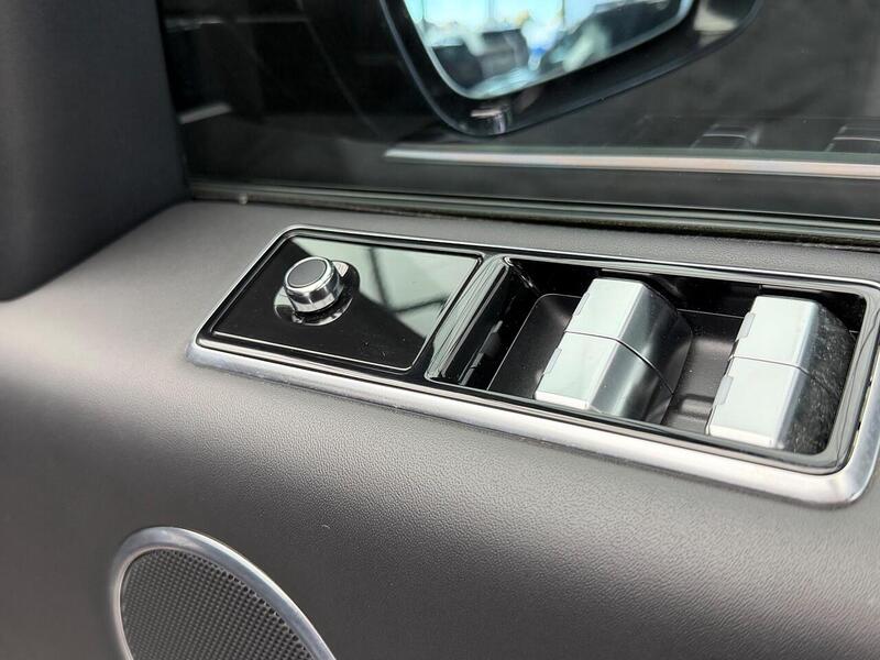 Land Rover Range Rover Sport 2.0 P400e 13.1kWh Autobiography Dynamic Auto 4WD Euro 6 (s/s) 5dr - U208