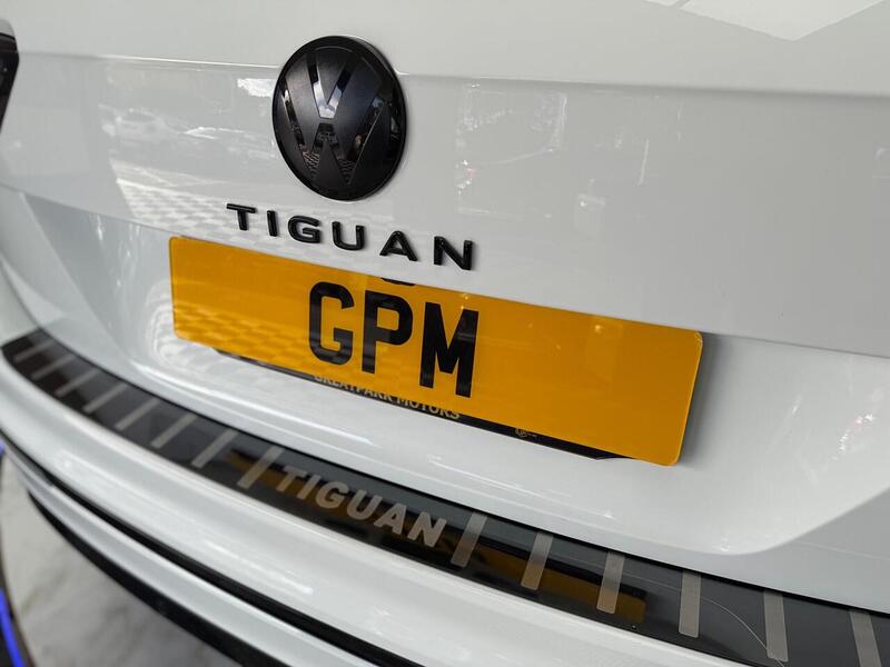 Volkswagen Tiguan 1.5 TSI EVO R-Line Tech DSG Euro 6 (s/s) 5dr - U213