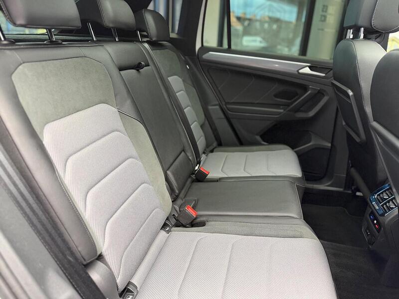 Volkswagen Tiguan 1.5 TSI EVO R-Line Tech DSG Euro 6 (s/s) 5dr - U213
