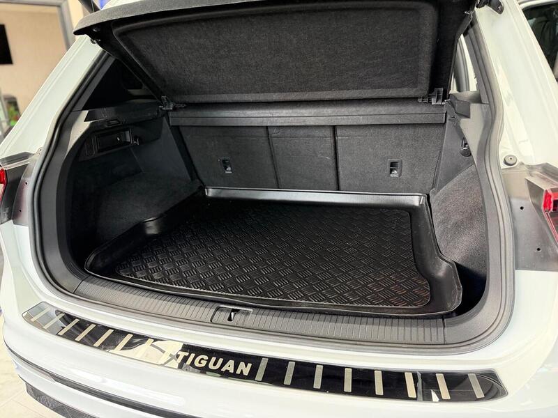 Volkswagen Tiguan 1.5 TSI EVO R-Line Tech DSG Euro 6 (s/s) 5dr - U213