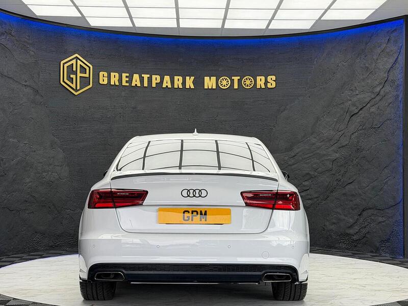 Audi A6 Saloon 2.0 TDI ultra Black Edition Euro 6 (s/s) 4dr - U215
