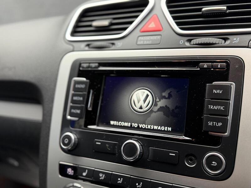 Volkswagen Scirocco 2.0 TDI R-Line DSG Euro 5 3dr (Leather, Nav) - U50
