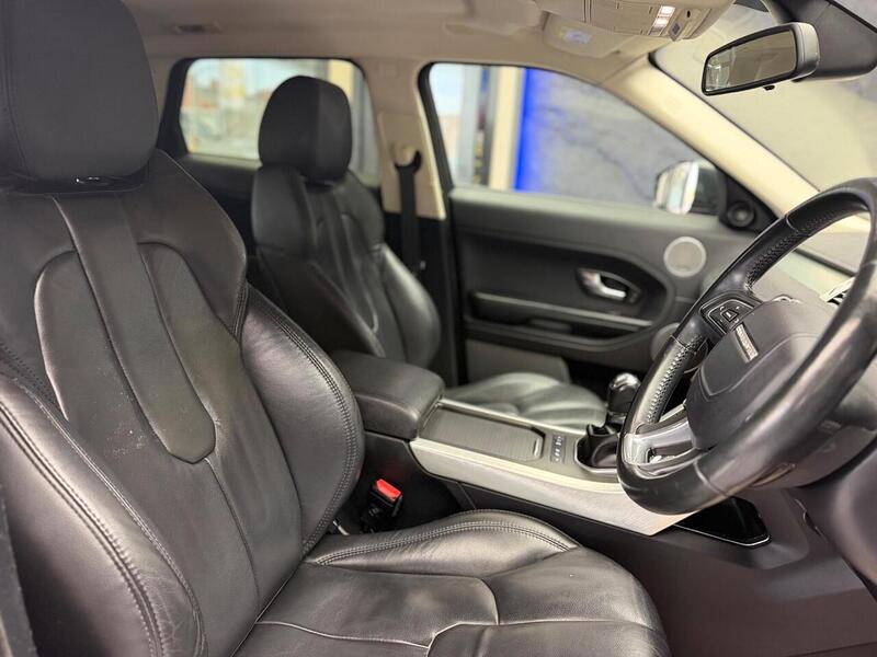 Land Rover Range Rover Evoque 2.2 SD4 Pure 4WD Euro 5 (s/s) 5dr - U52
