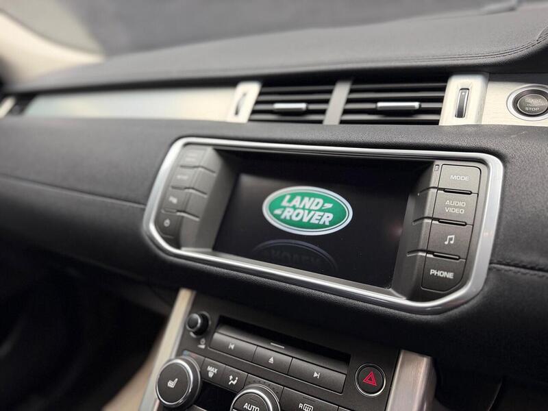 Land Rover Range Rover Evoque 2.2 SD4 Pure 4WD Euro 5 (s/s) 5dr - U52
