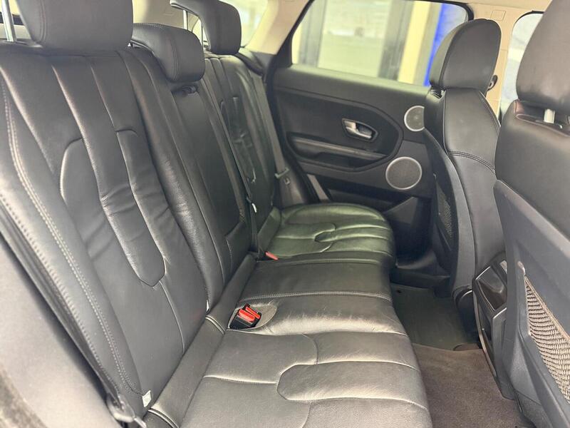 Land Rover Range Rover Evoque 2.2 SD4 Pure 4WD Euro 5 (s/s) 5dr - U52