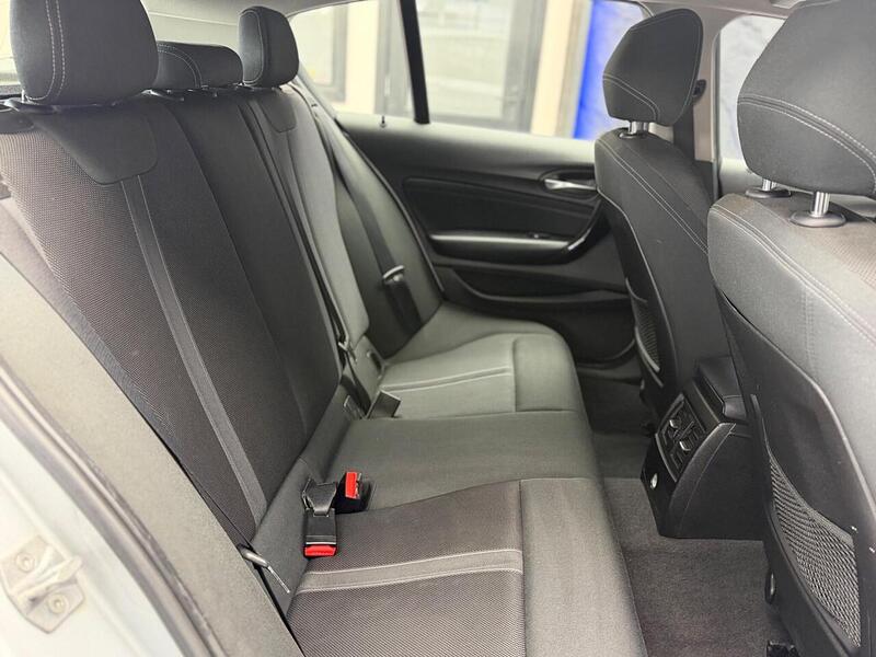 BMW 1 Series 1.6 120i Sport Auto Euro 6 (s/s) 5dr - U56